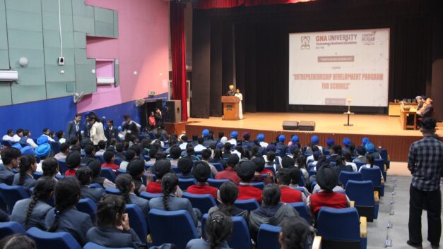 GNA University- Technology Business Incubator & Pushpa Gujral Science City in association with Startup Punjab organized Entrepreneurship Development Program (EDP) for Schools
